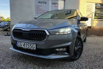 1,0 benzyna 110 KM NAVI Full LED zarejestrowany 9 tys km