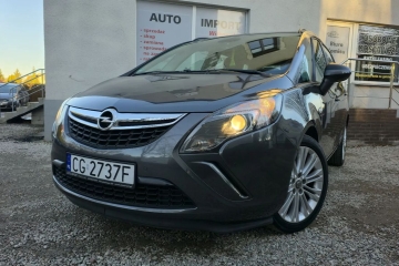 2,0 diesel 131 KM klima zarejestrowany 7 osobowy